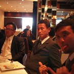 披露宴終盤の３人