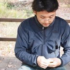 チョコを食う稲葉