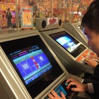 スパルタンXに興じる吉田