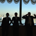 地上29階の景色をバックに