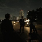 浜辺で時間をつぶす